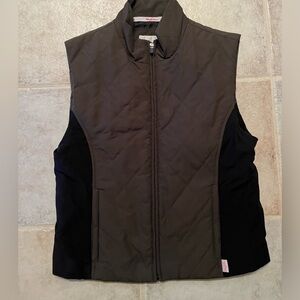 Tailored sportsman vest